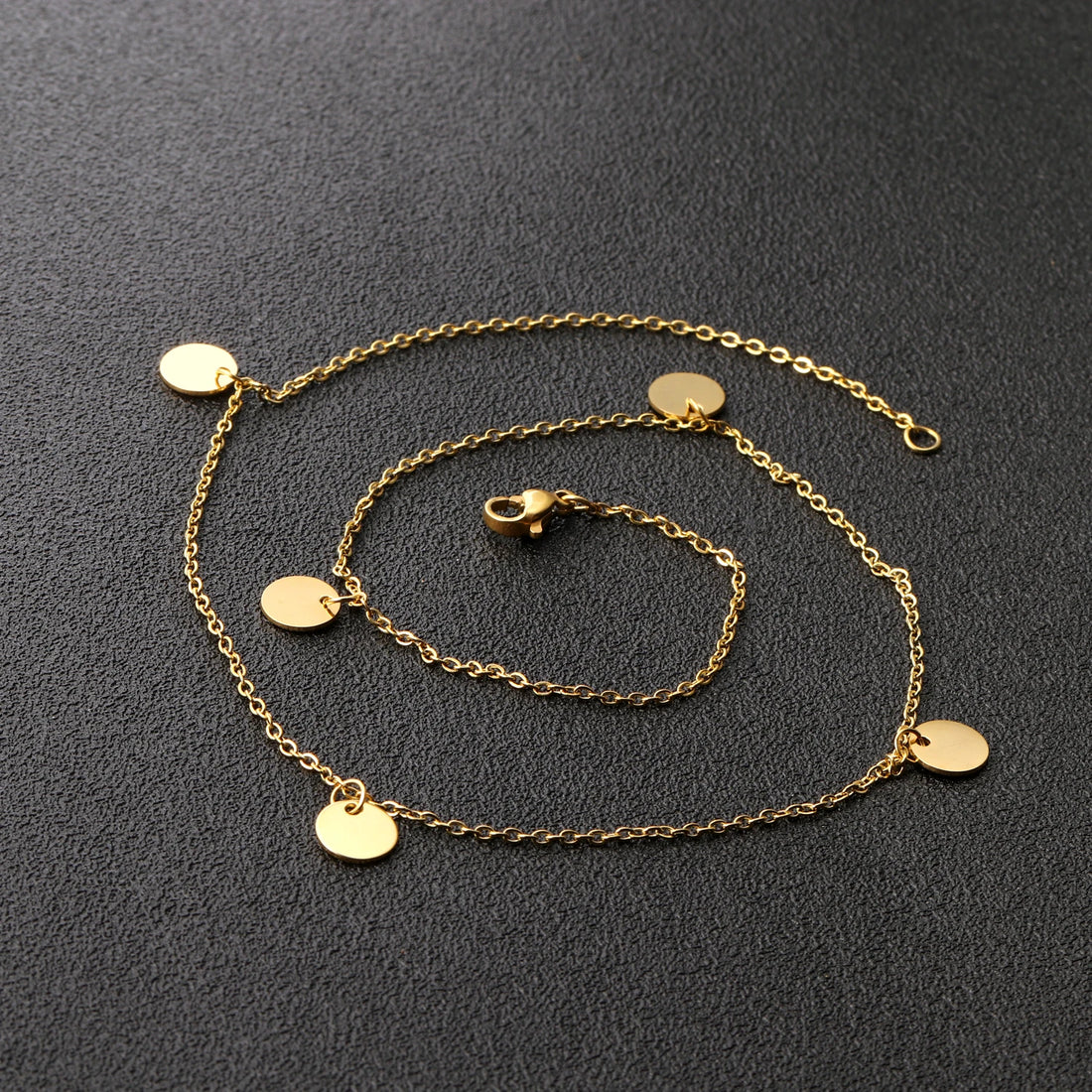 LUXUSTEEL Round Coin Collars Pendant Necklace Stainless Steel 45cm Chains Necklaces Female Name Accessories Party Wholesale