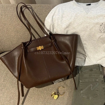 2025 Women's Summer Large Capacity Commuter Tote Bag Female Korean Fashion Luxury Pu Leather Handbags Chic Trend Underarm Bag