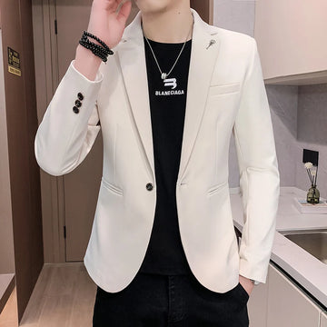 The 2025 new style of men's suit jacket is fashionable and cool, with a Korean-style velvet casual and slimming single suit and