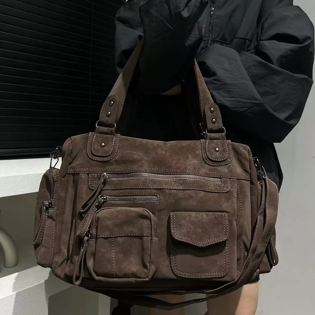 Ladies' Fashion Y2K Hot Girl Punk Motorcycle Bag Large Capacity Multi Zipper Pocket Suede Single Shoulder Diagonal Cross Handbag