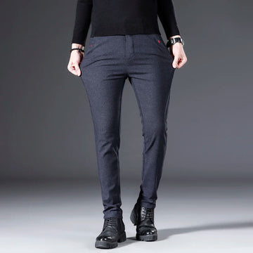 In the autumn of 2025, men's casual pants are slimming, fashionable, cool and versatile. Solid straight-leg Korean-style busines