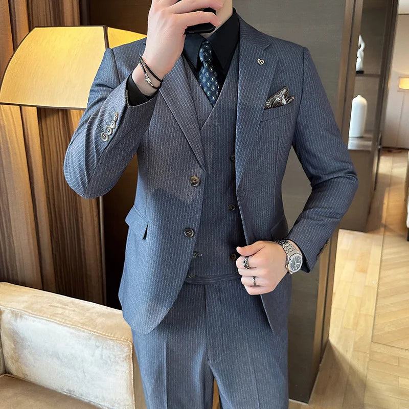 High-quality, fashionable and stylish wedding collection for autumn and winter men's suit sets, British fashion suit three-piece