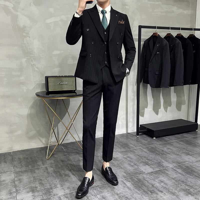 2025 High-quality Korean version slim-fit business (suit + vest + trousers) striped double-breasted suit three-piece set