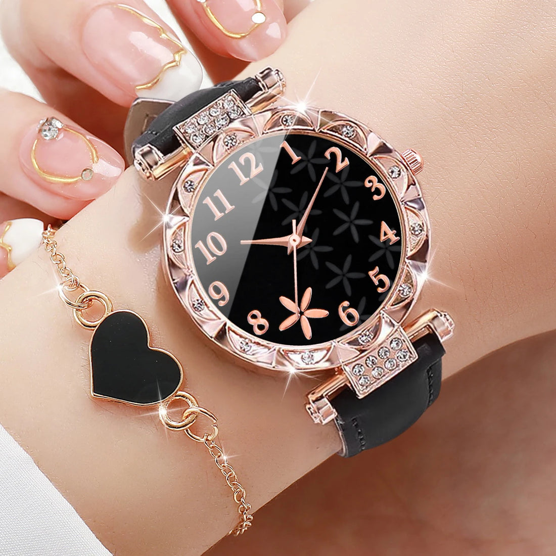 6PCS/Set Fashion Flower Dial Women's Quartz Casual Leather Band Analog Watches Heart Bracelets Set（Without Box）