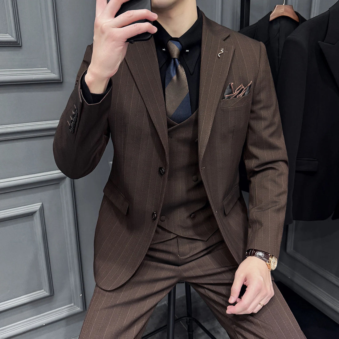 High-quality, fashionable, stylish, versatile and trendy casual business suit set, men's three-piece British business suit