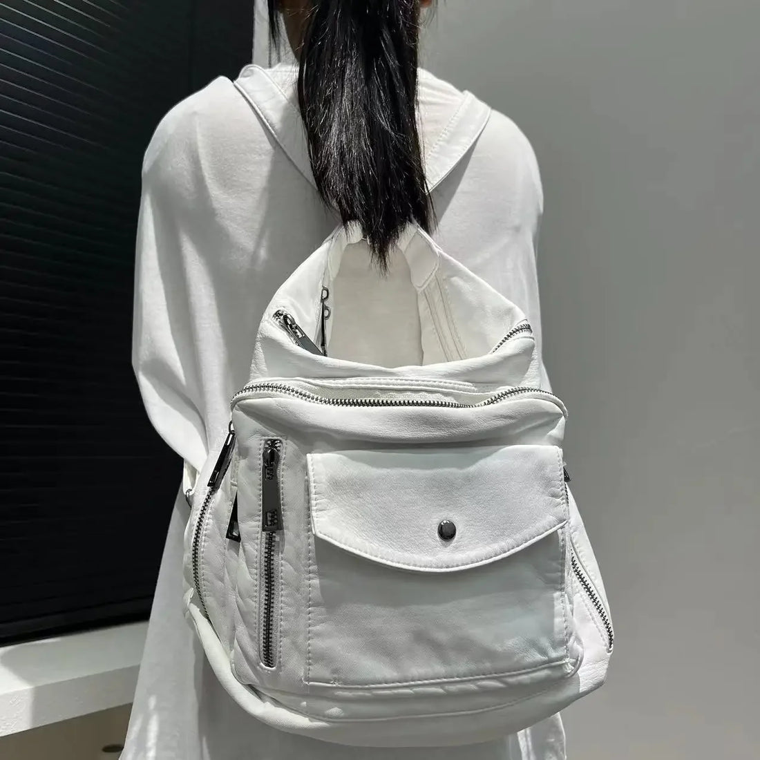 Women's Fashion Multi-Pocket Motorcycle Shoulder Bag Large Capacity Retro Washed Crossbody Backpack